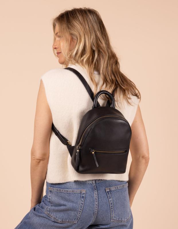 Ivy Mini Backpack Black Soft Grain Leather - kožený batoh