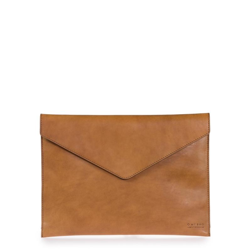 Envelope Laptop Sleeve 13" Cognac Classic Leather - kožený obal na notebook