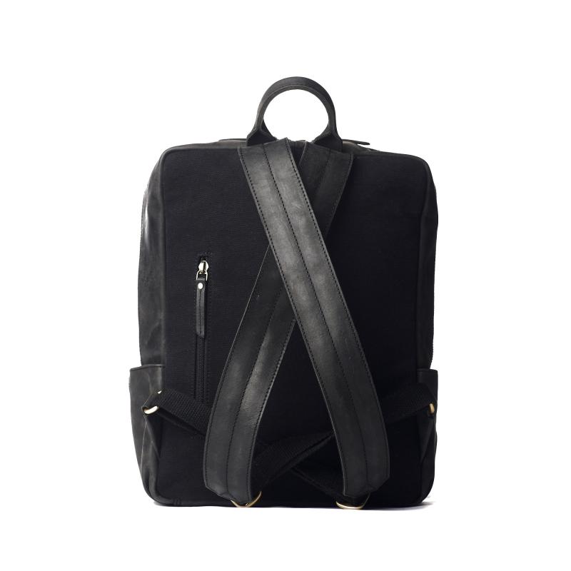John Backpack Midi Black Hunter Leather - kožený batoh