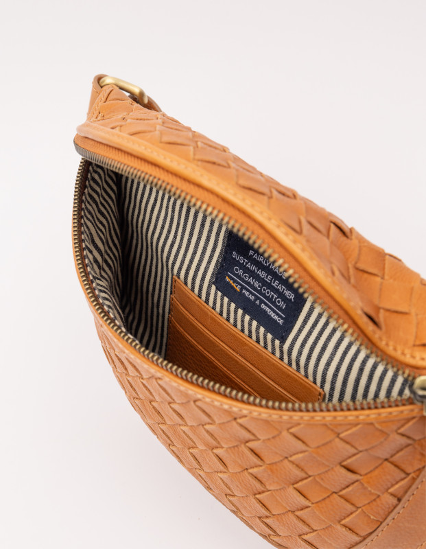 Ray Bumbag Wild Oak Woven – kožená ľadvinka v pieskovej farbe 3