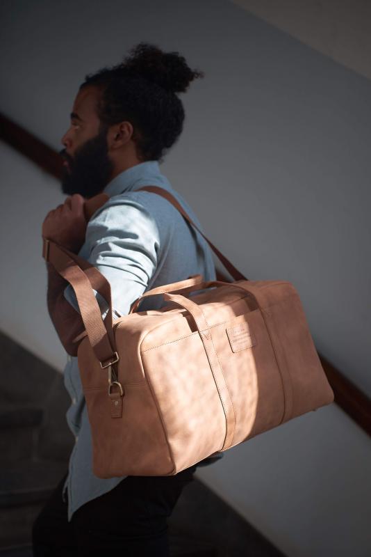 Otis Weekender Camel Hunter Leather - cestovná taška