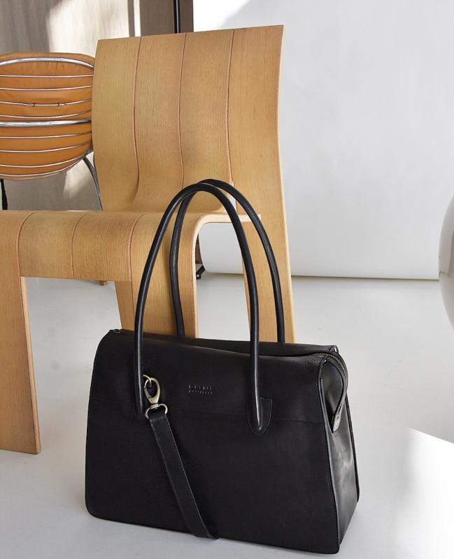 Kate Black Stromboli Leather - kožená kabelka