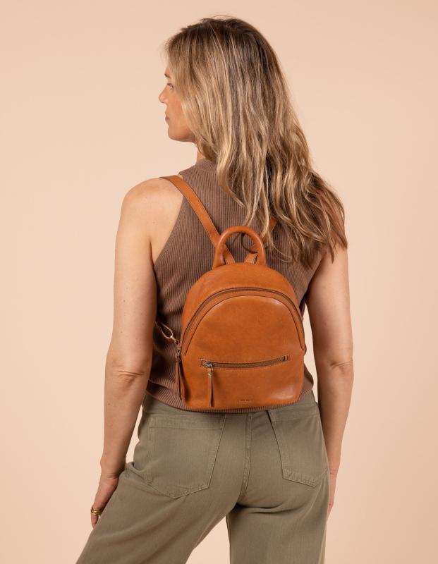 Ivy Mini Backpack Wild Oak Soft Grain Leather - kožený batoh