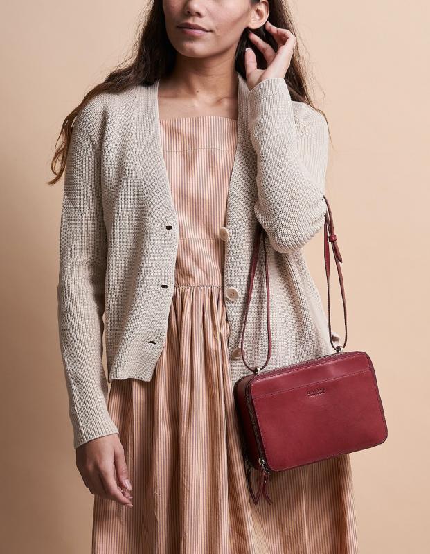 Bee´s Box Bag Ruby Classic Leather - kožená crossbody kabelka