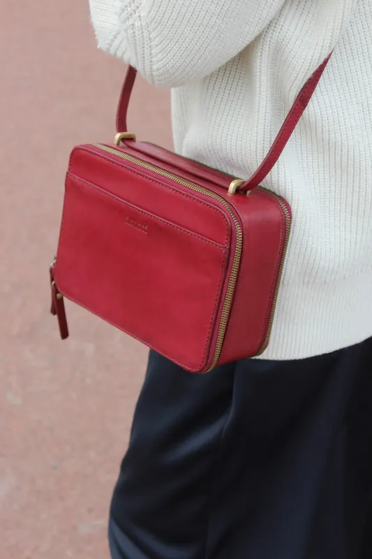 Bee´s Box Bag Ruby Classic Leather - kožená crossbody kabelka