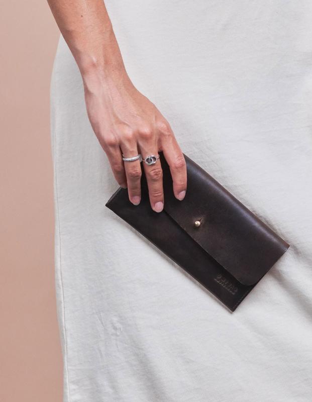 Pixie´s Pouch Dark Brown Hunter Leather - kožená peňaženka